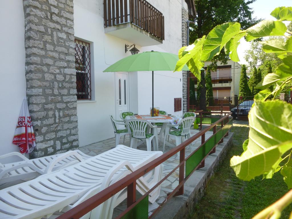 Oleander Holiday House Siofok Exterior photo